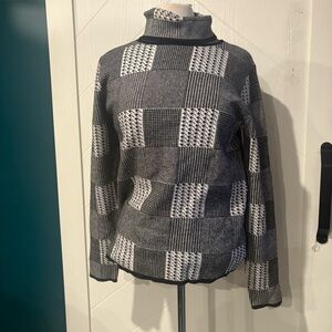 Belldini Black and White Mixed‎ Print Turtleneck Sweater/ preppy/office